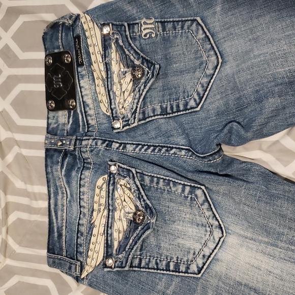 Miss Me Jeans - Picture 2 of 4